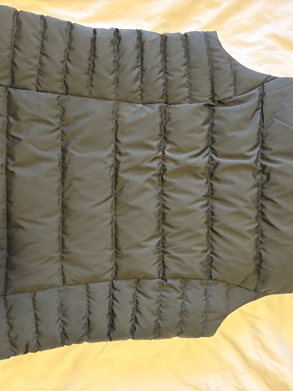 Lands' End Quilted Puffer Vest in Black